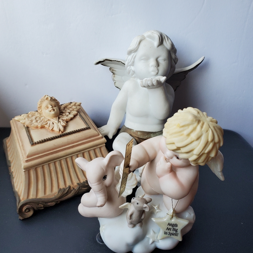 Lot Of 3 Angels: Fitz & Floyd, Neo Classical Bust, Christmas Around The World